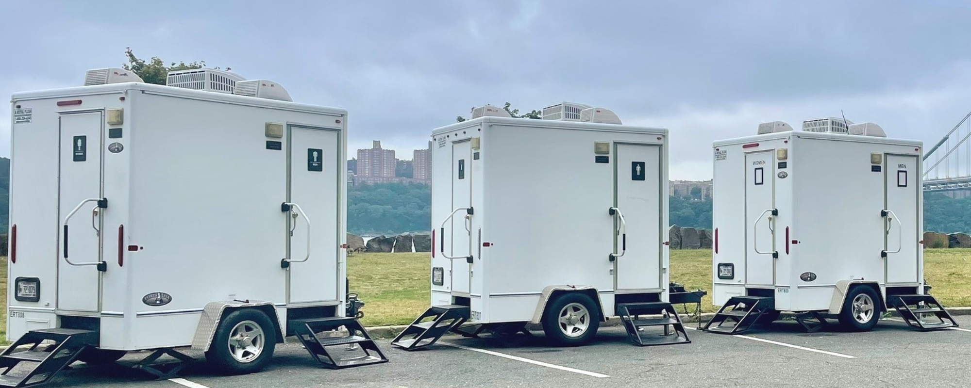 Luxury portable restrooms